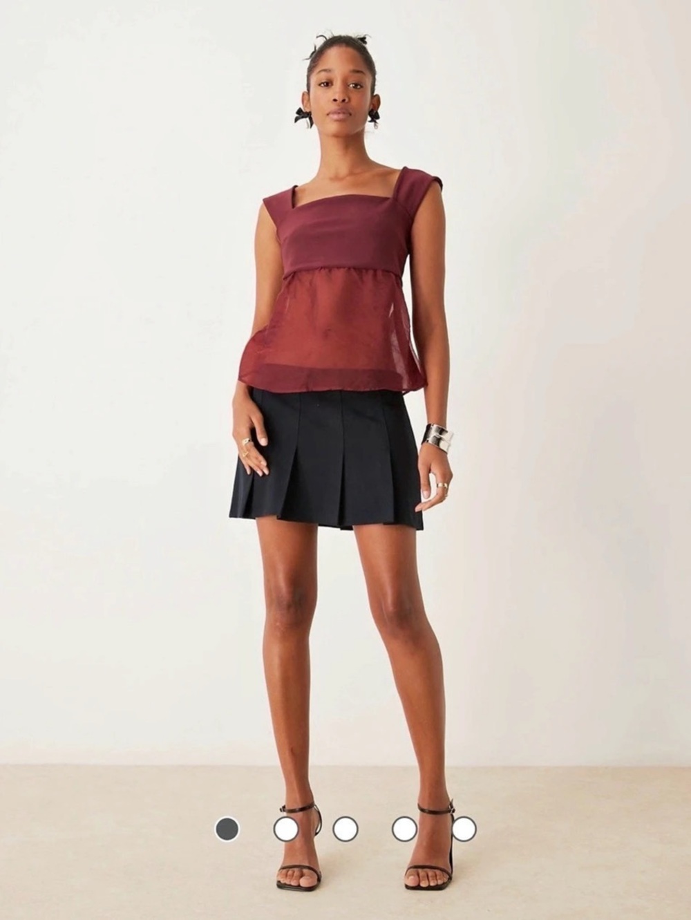 Abercrombie Pleated Mini Skort in Black Size Medium NWT